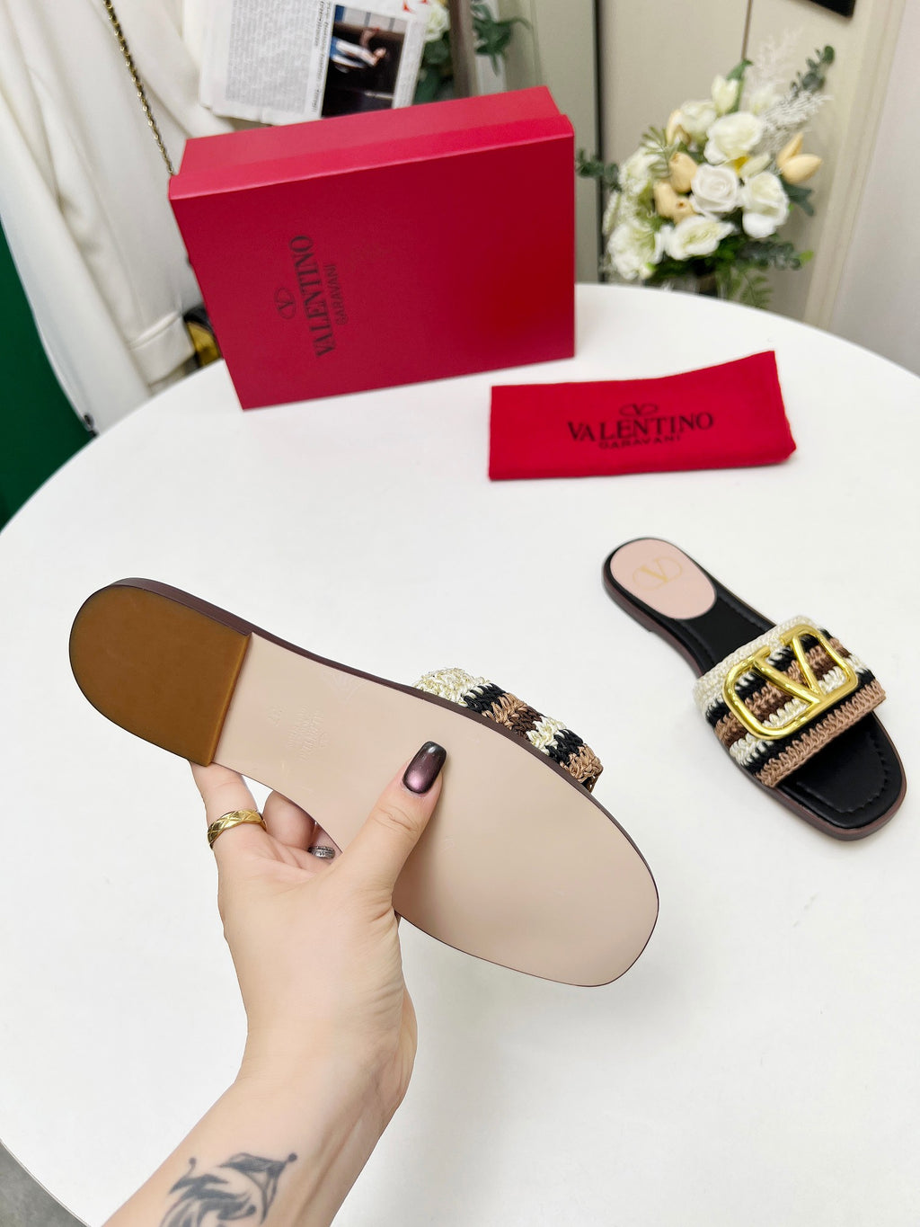 255QVL31Z Popular Slippers