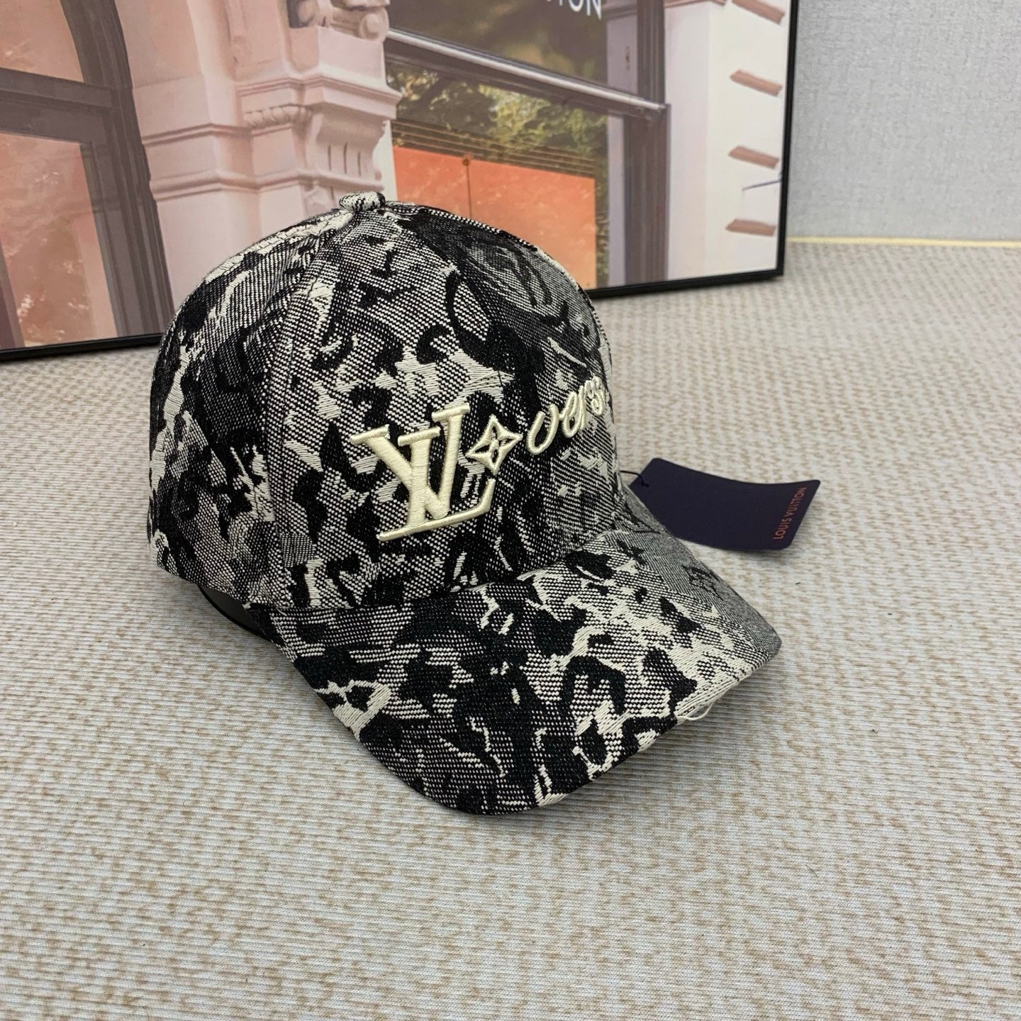 165NE5M Popular   hats