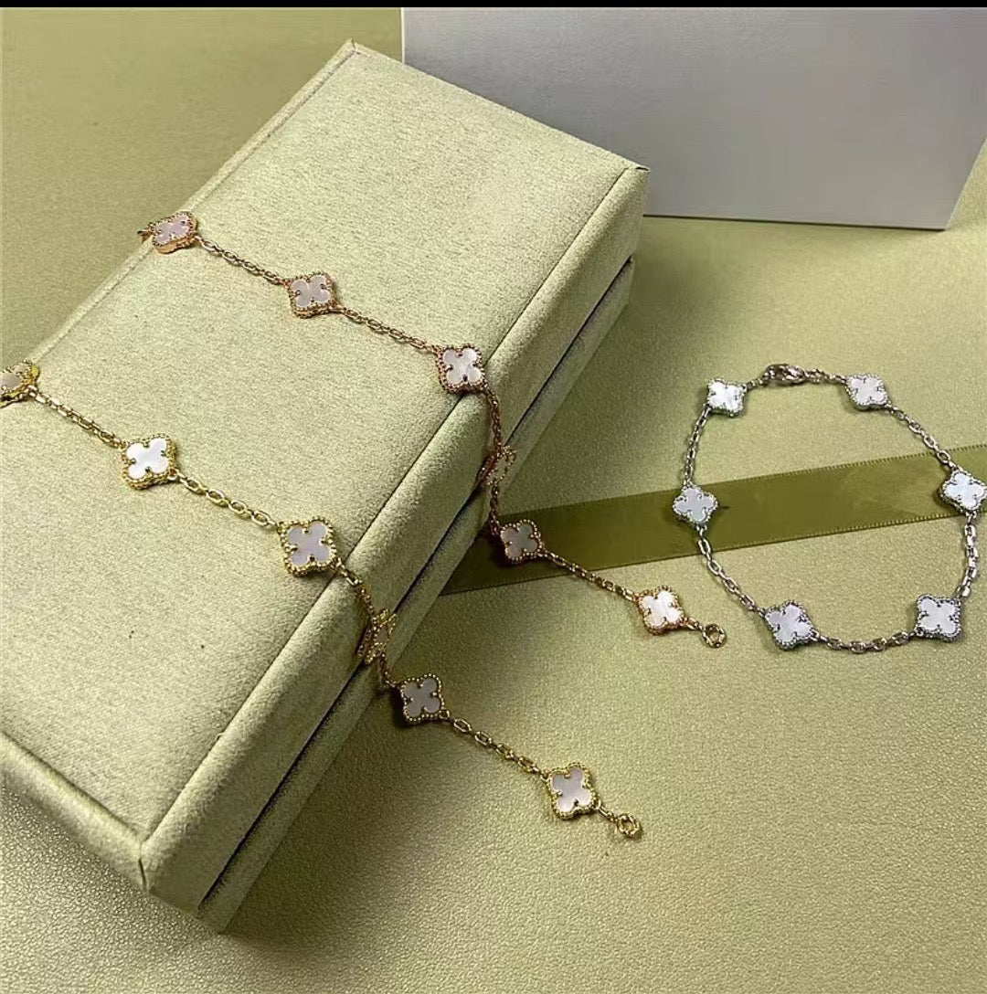 5XVA183K  Popular bracelets 6 flowers mini size 0.9cm flower