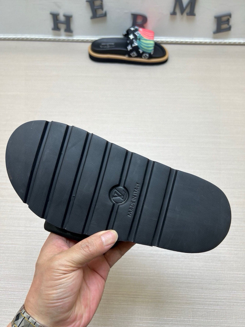 5QE11Z Popular Slippers