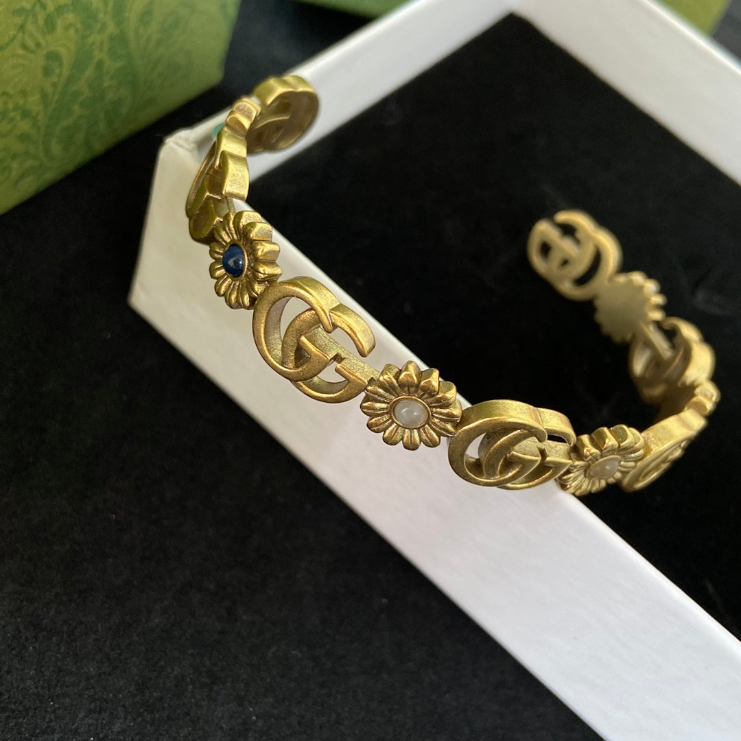 1XB355K  Popular bracelet