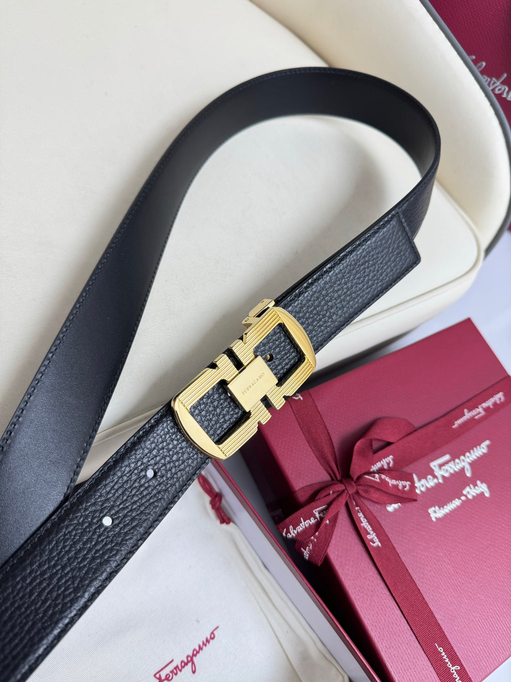 P1Q115A54 Popular High quality belt With full package