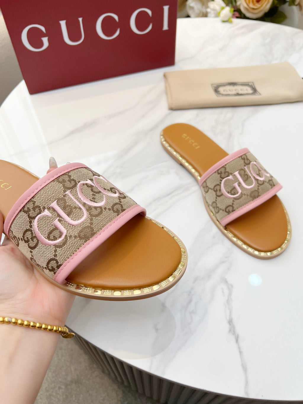 255QB29Z Popular Slippers