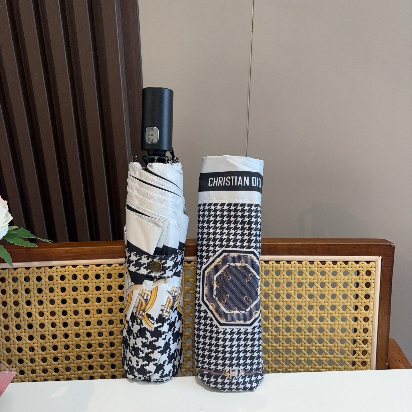 15RD79S Popular UV resistant umbrella