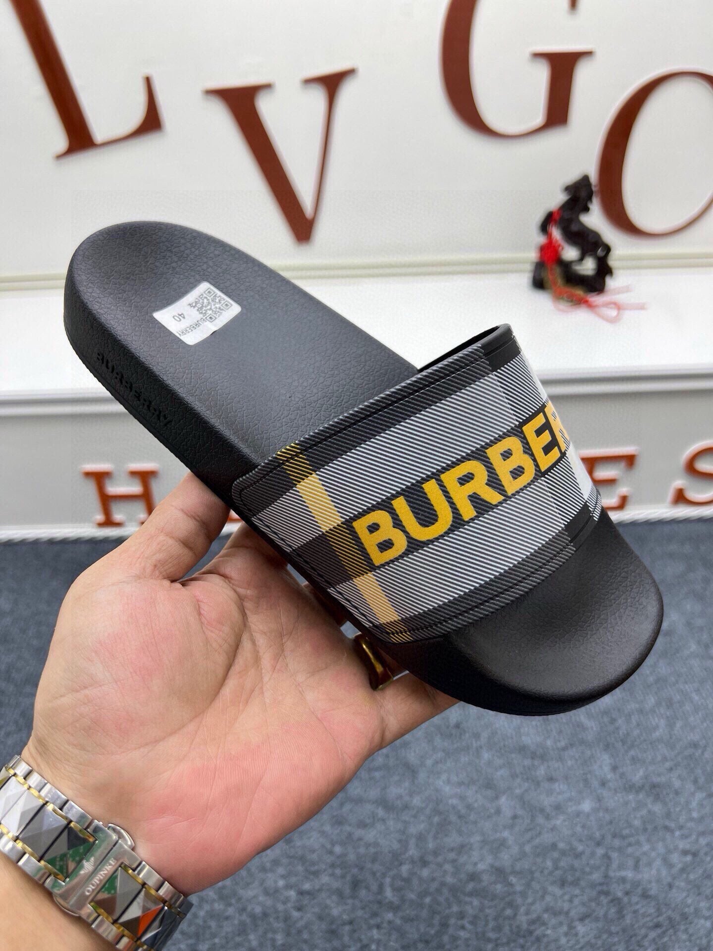 535ZR252Z Popular Slippers