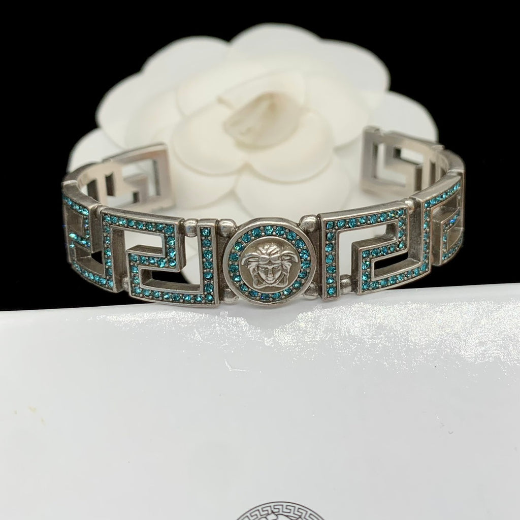 1NV73K  Popular bracelet