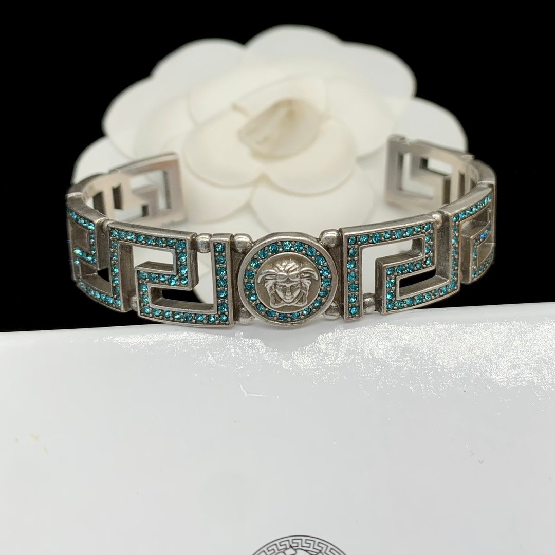 1NV73K  Popular bracelet