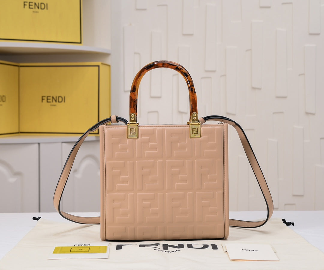 136PF101B Popular leather bag