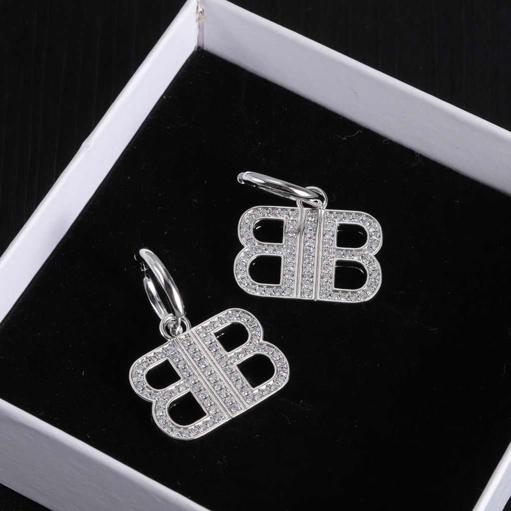 14J131E Popular Earrings
