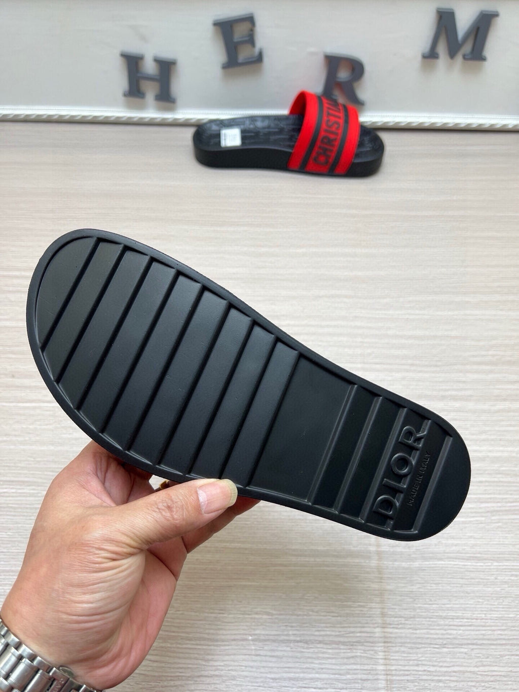 5LD212Z Popular Slippers