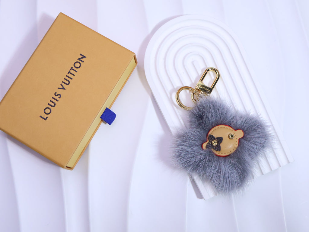 35QE26A Popular bag 's charms accessories