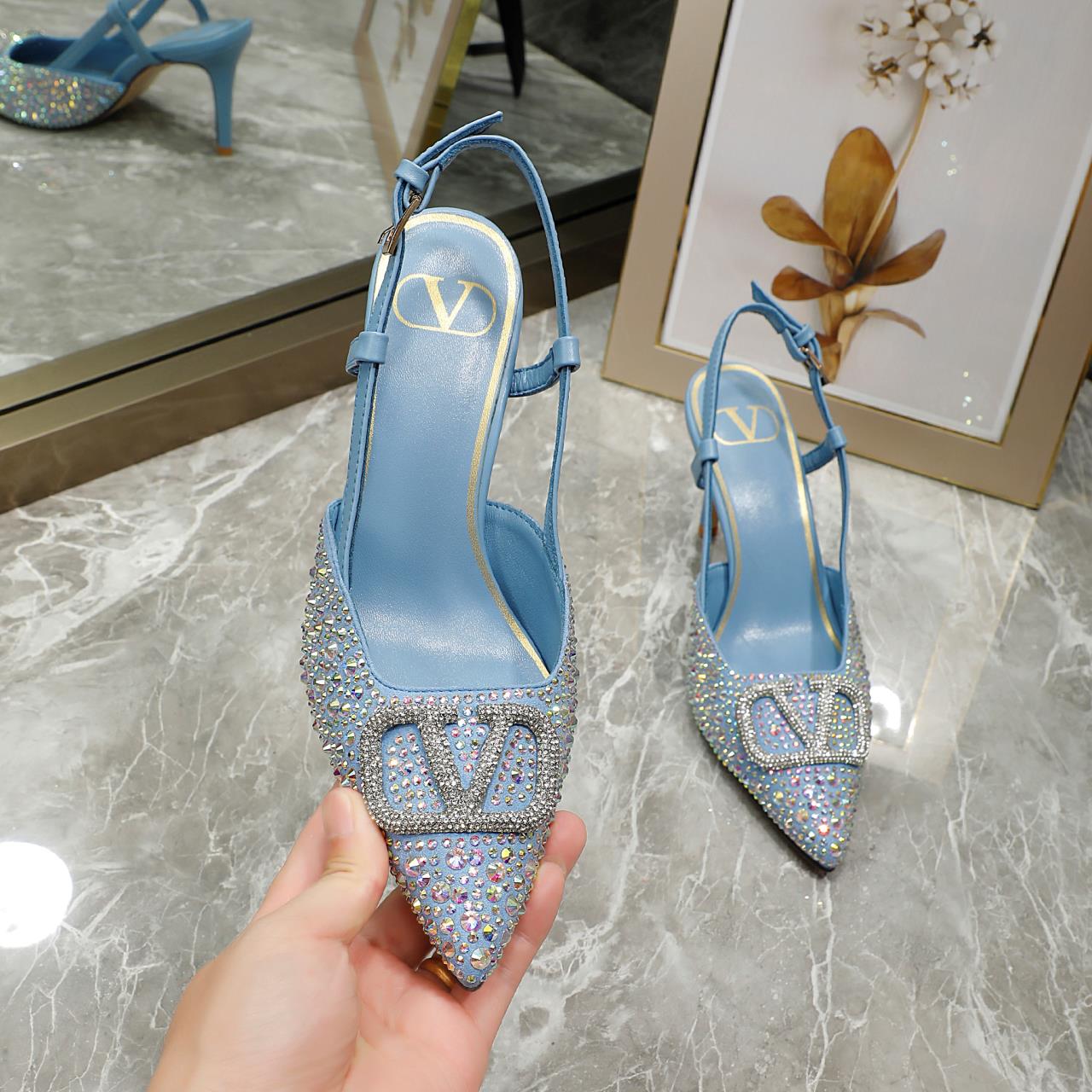 245RVL13Z Popular leather  High heels