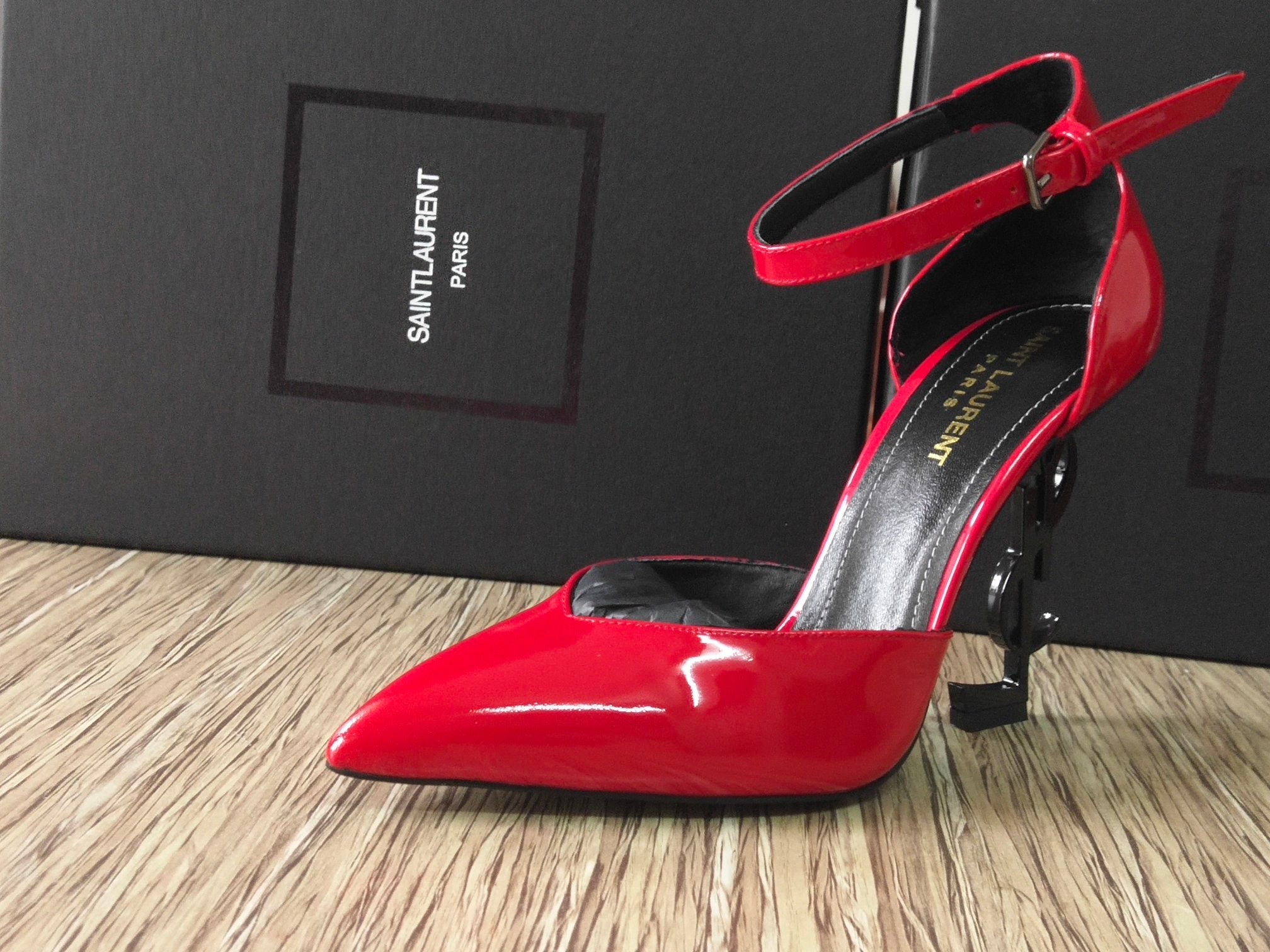 2XSL155Z Popular leather high heels（patent leather）