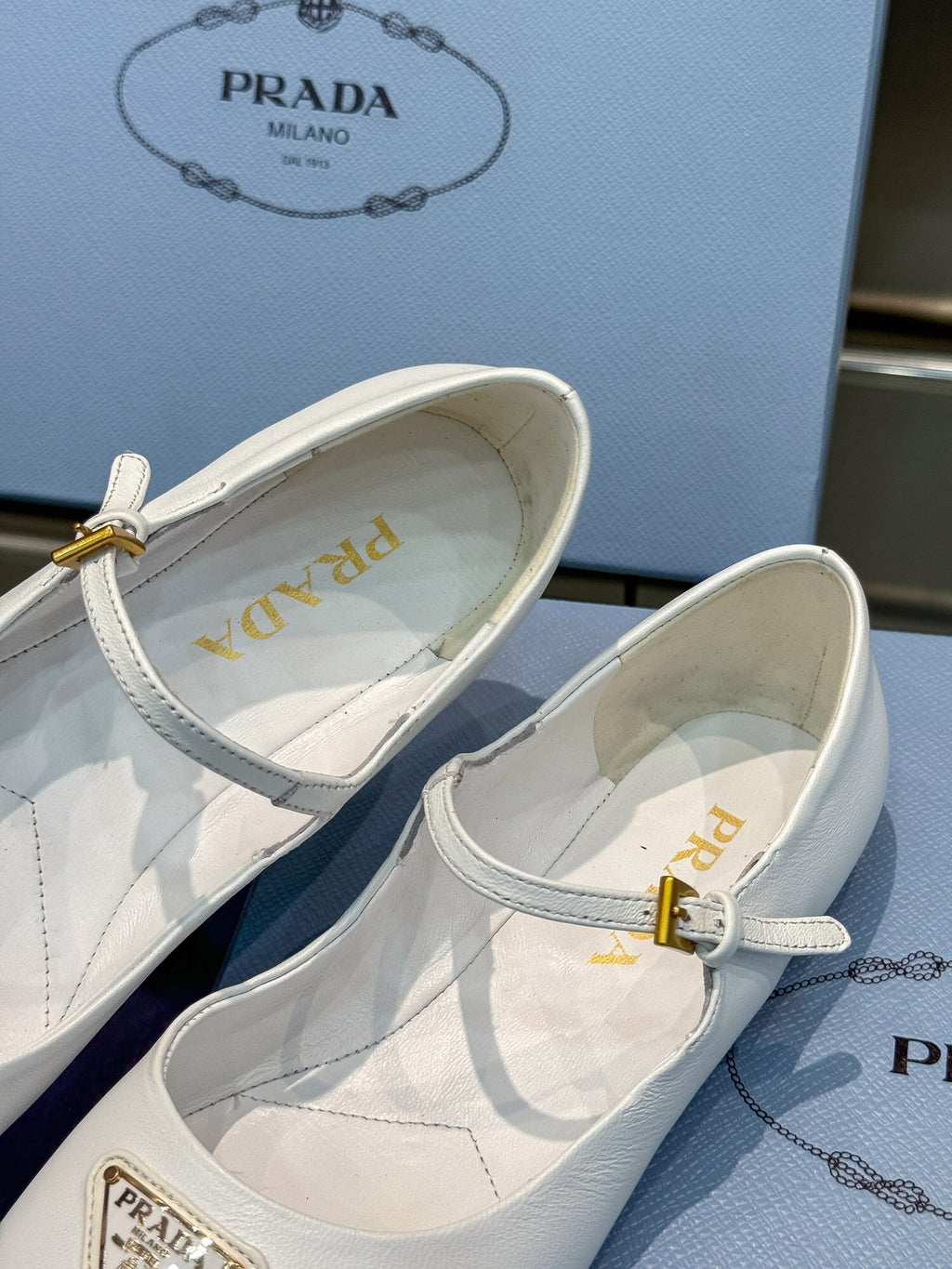 2105QP381Z Popular high-quality Shoes