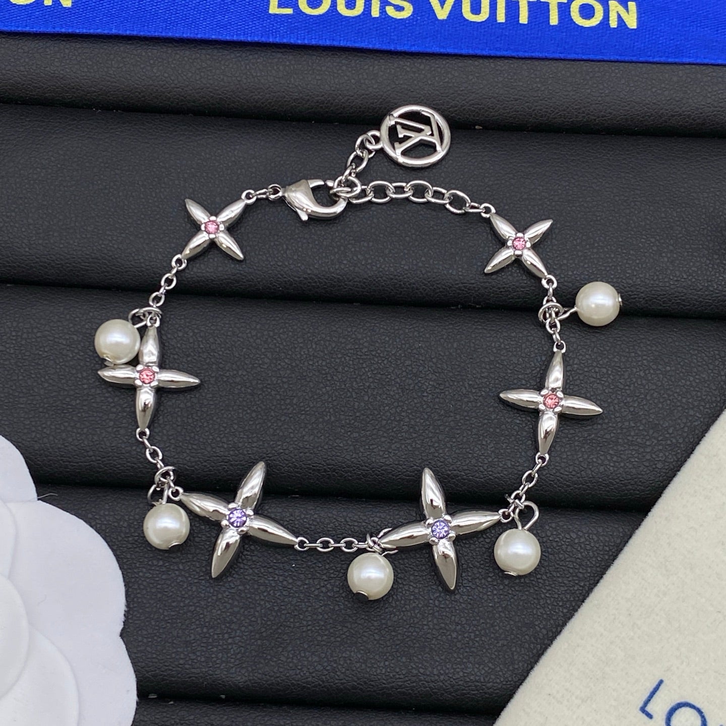 X1N36E11X Popular  Necklaces . Bracelet