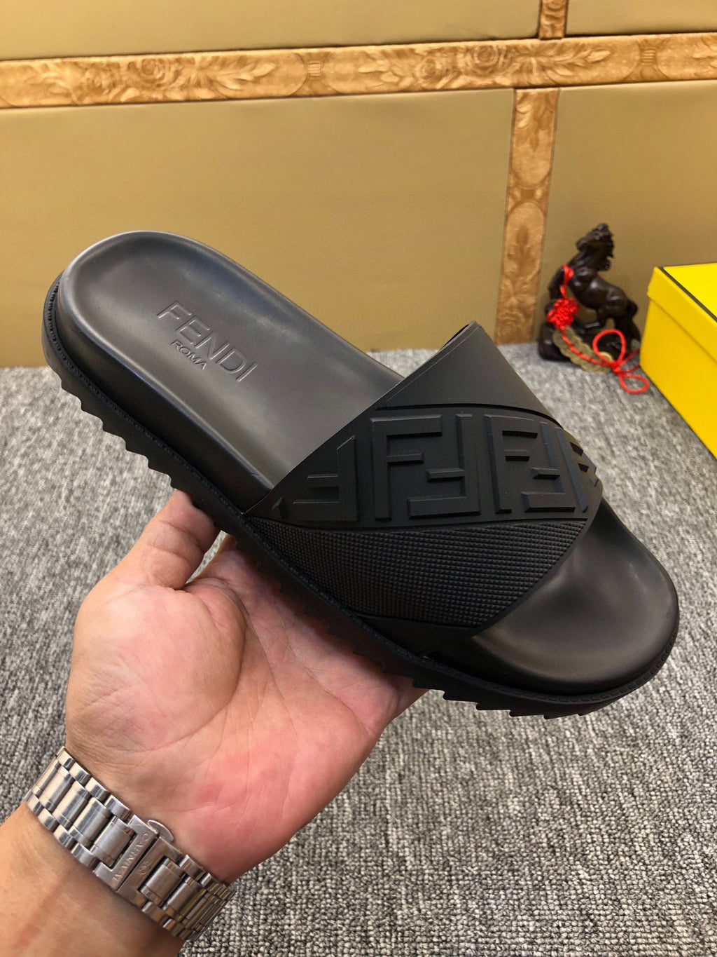 5XF108Z Popular Slippers