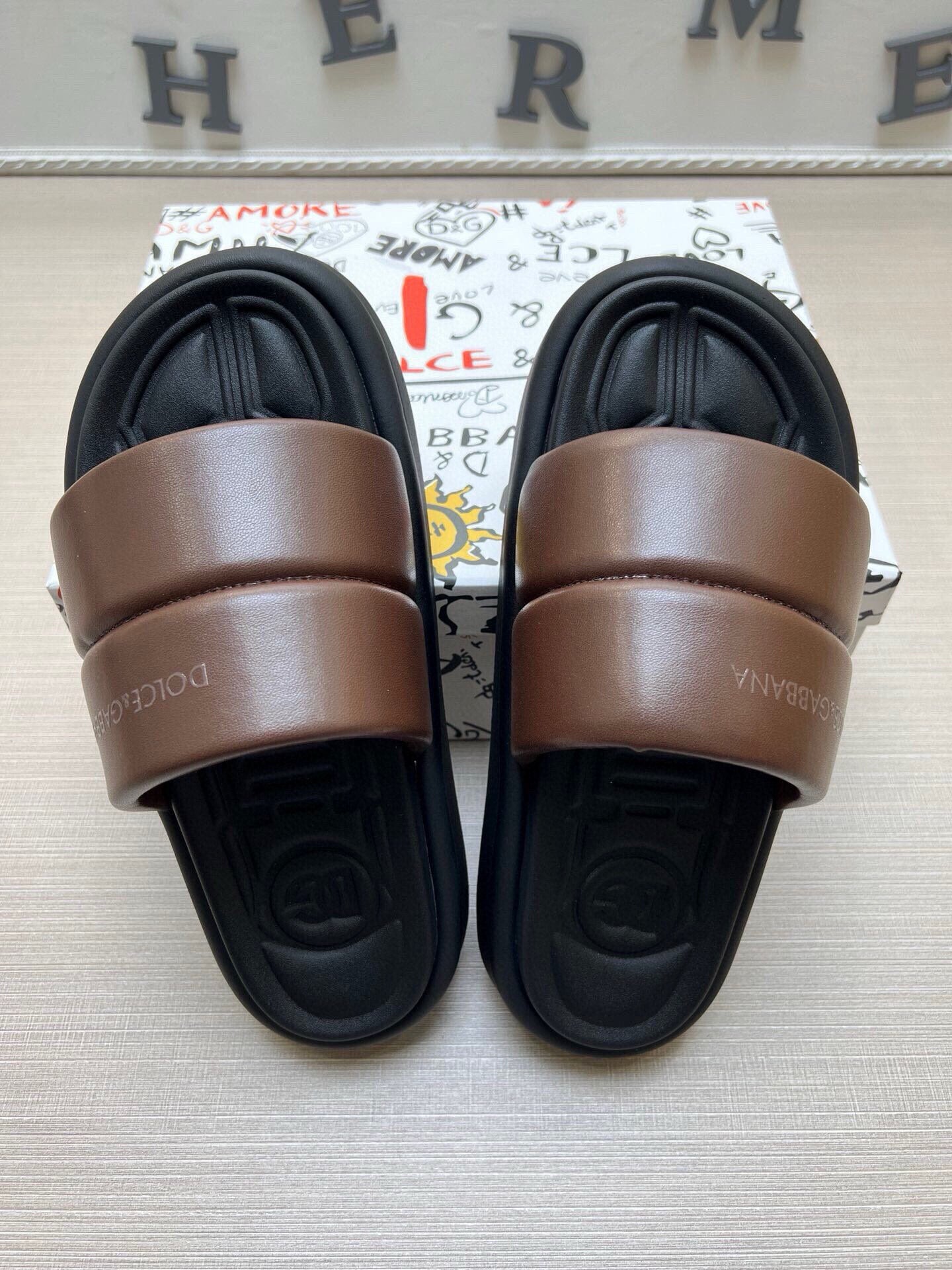 535ZA269Z Popular Slippers