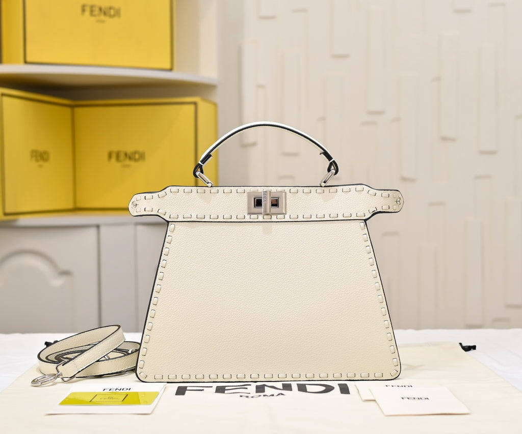 15RF137B Popular leather bag