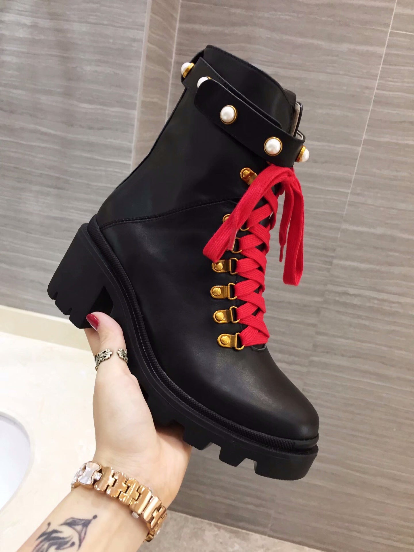 2XB202Z Popular leather boot (top layer leather lining)
