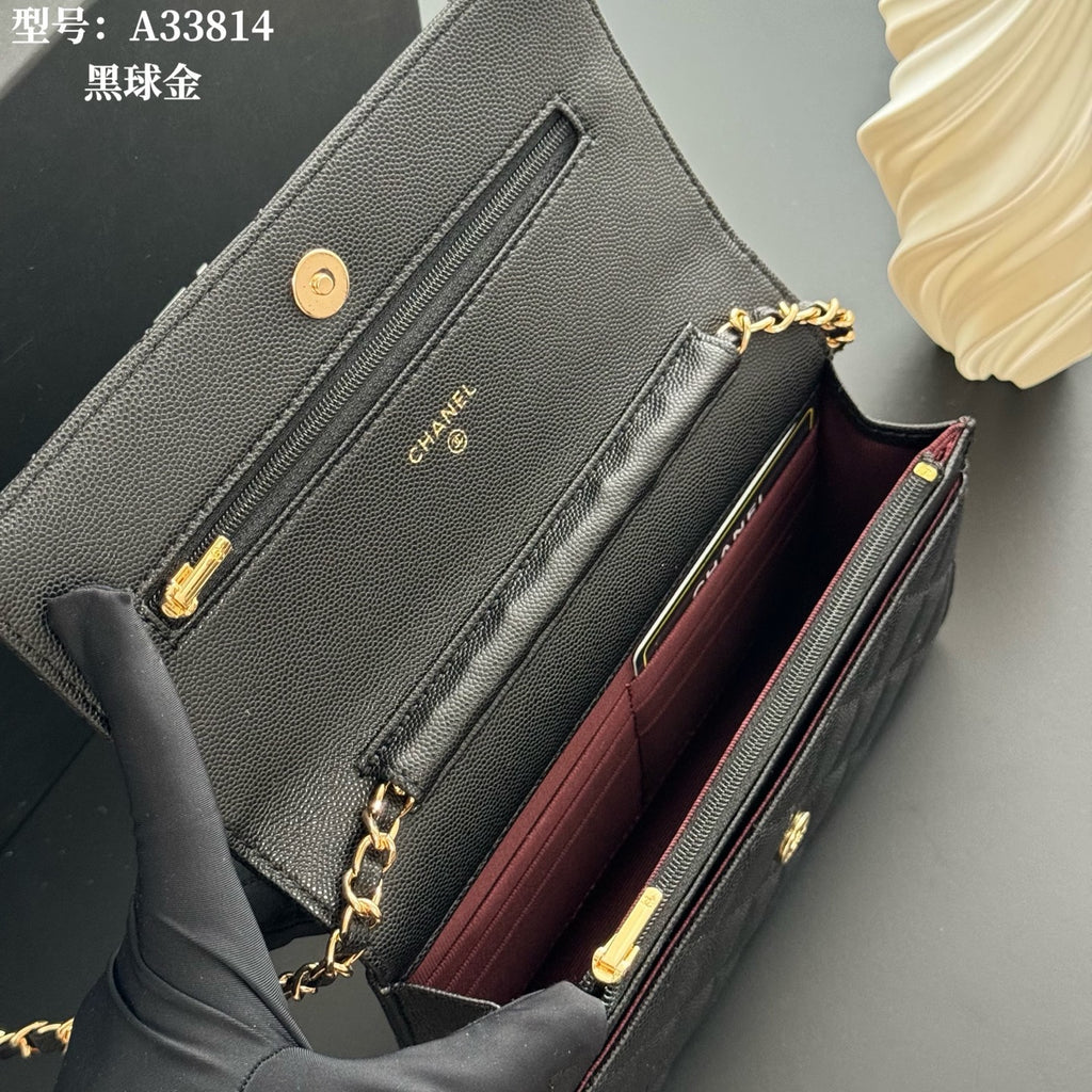 B1X66C17 Popular leather bag