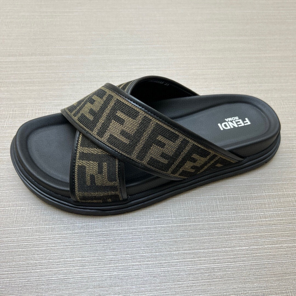 5LF224Z Popular Slippers