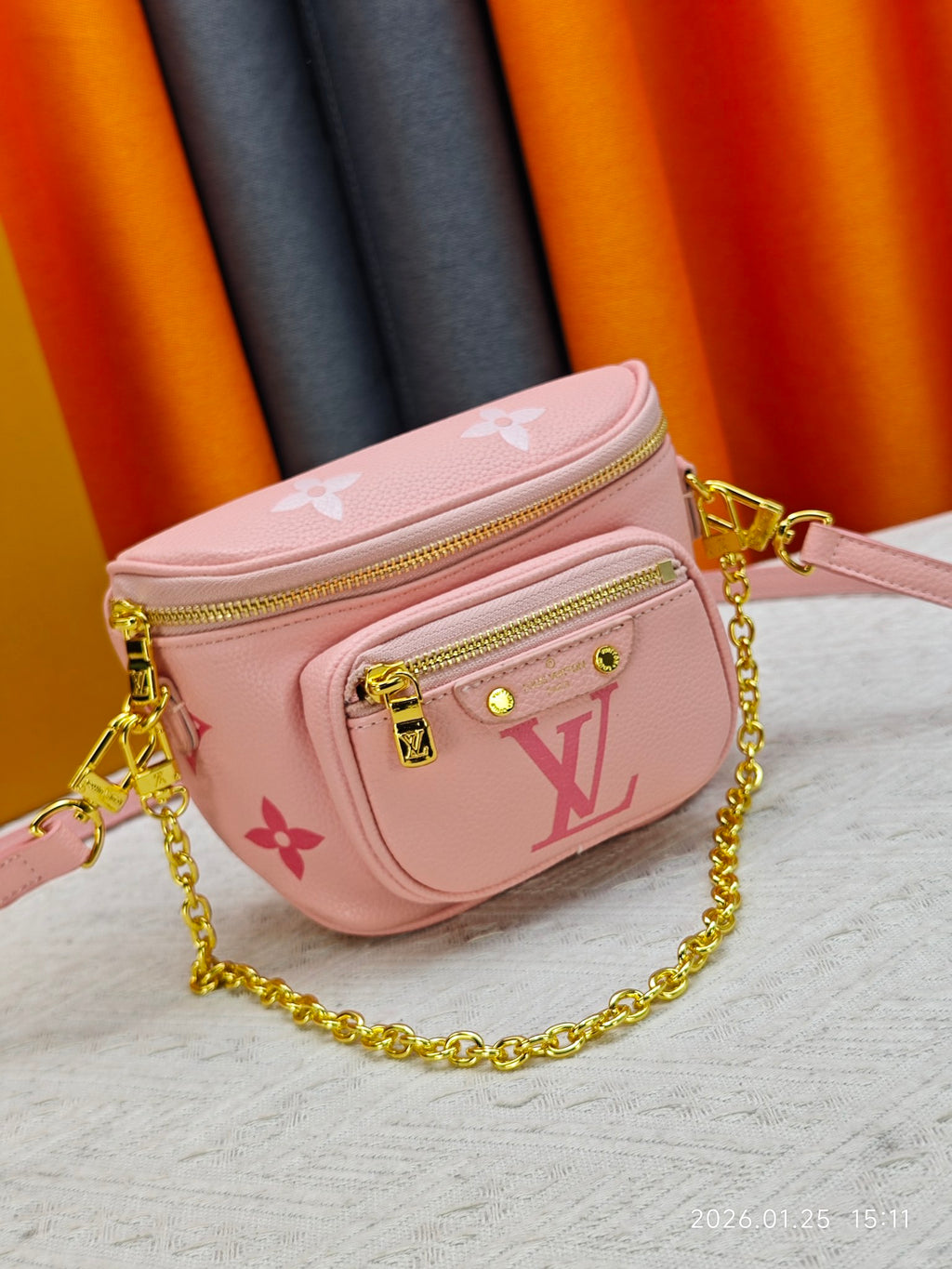 146PE76B Popular leather bag