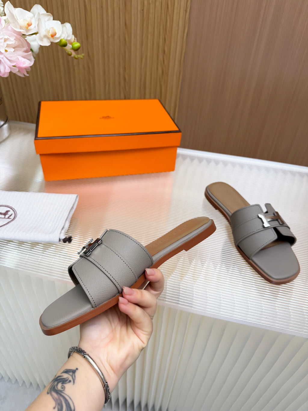 Z2X66H4 Popular high-quality leather Shoes