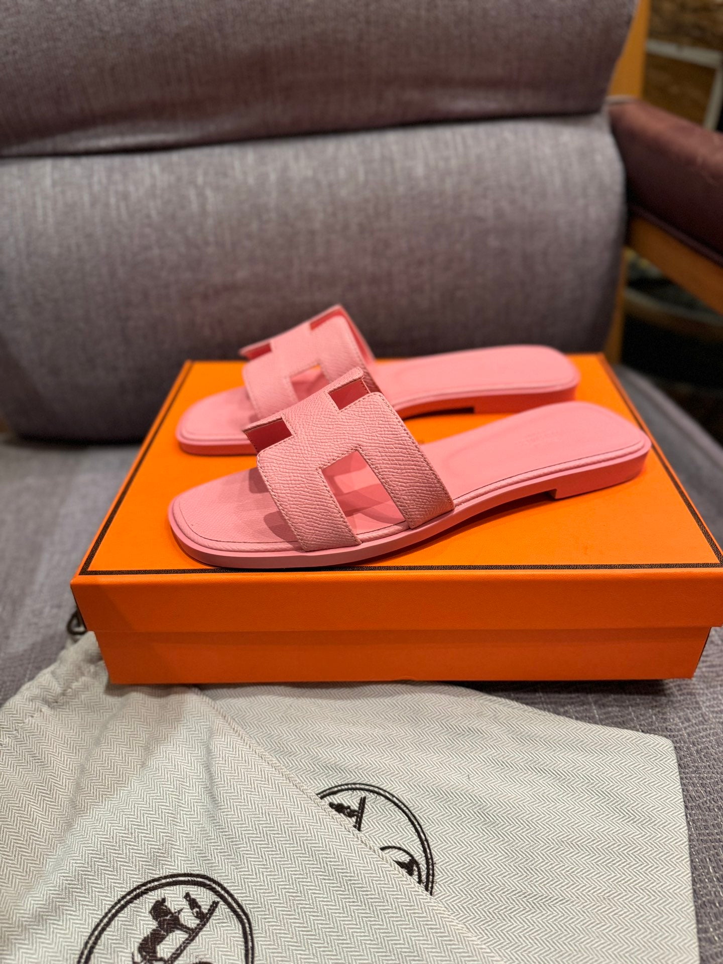 1ZH236Z Popular Slippers