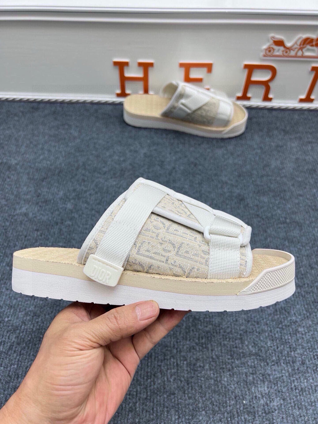 535ZD305Z Popular Slippers