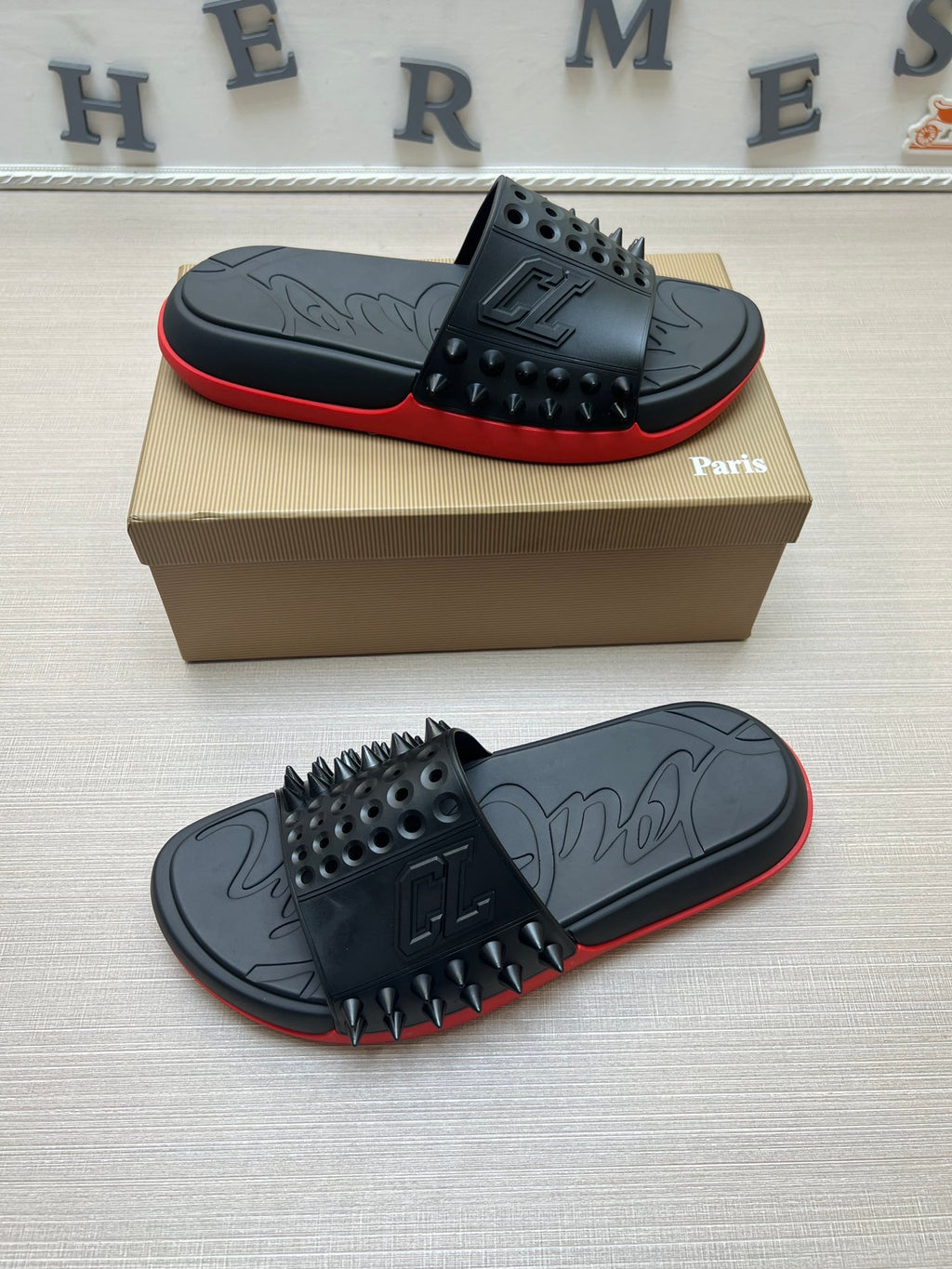 54A18Z Popular slippers