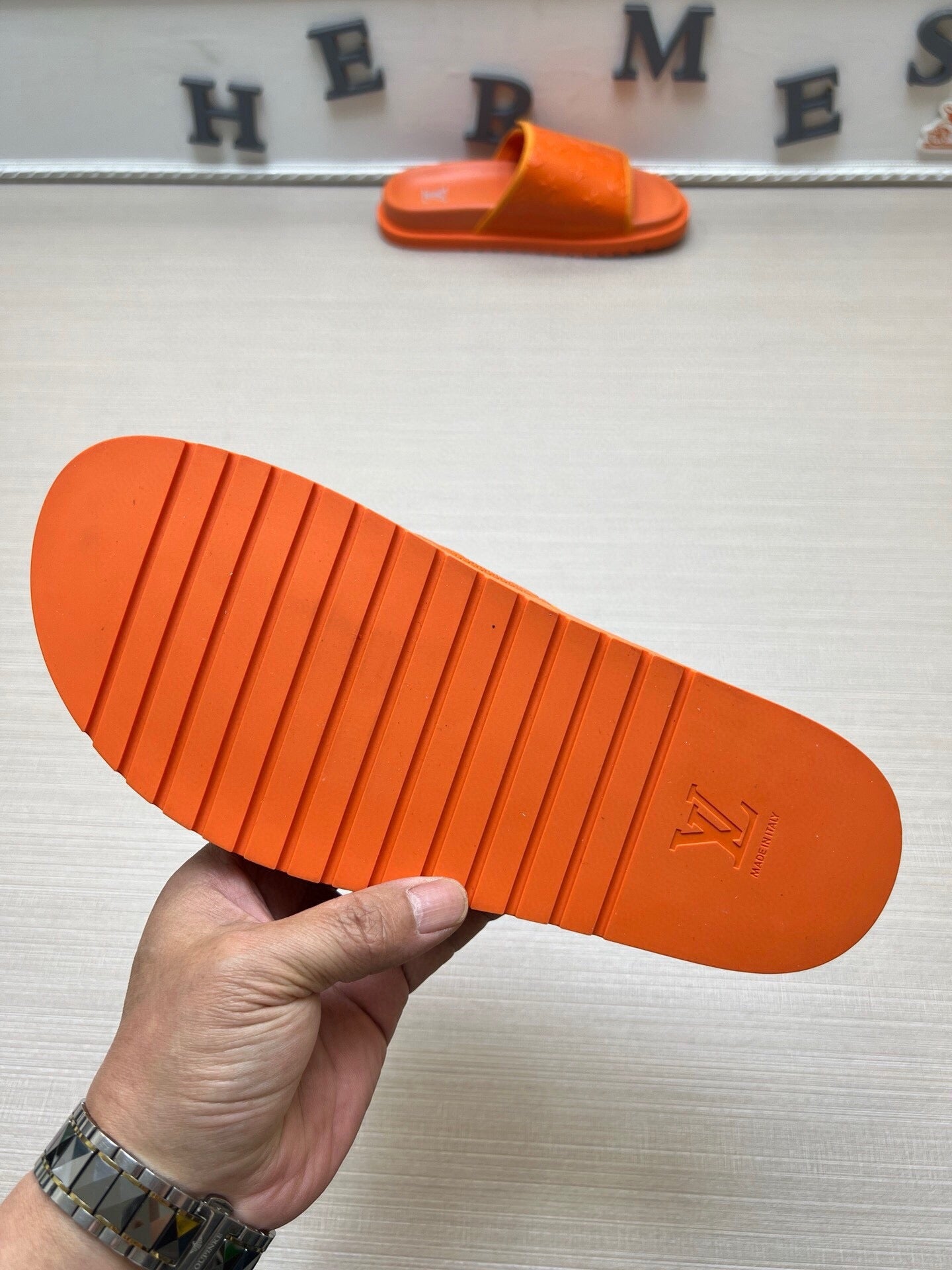 5WE253Z Popular Slippers