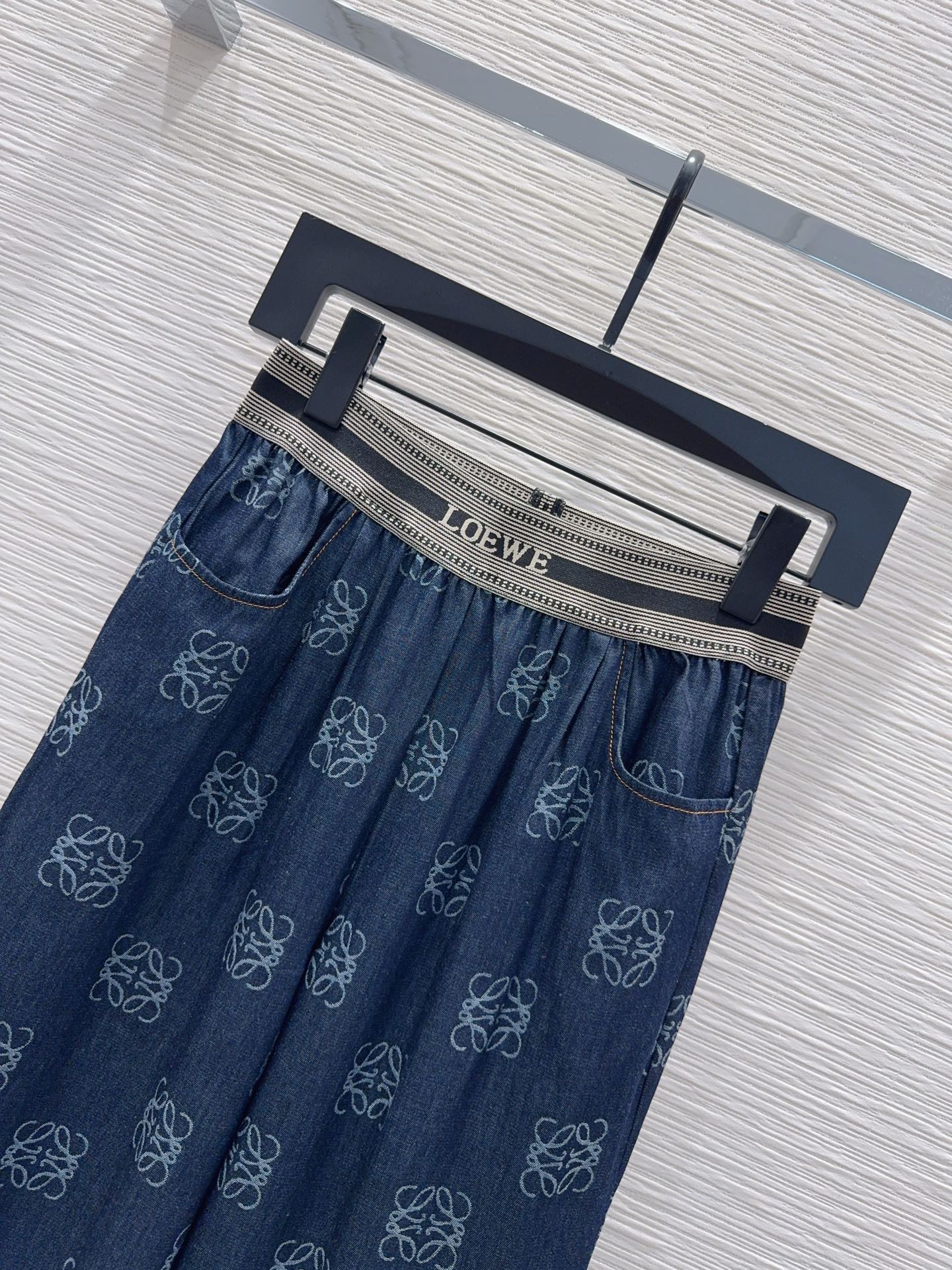 256XA12U Popular Pants fashion jeans