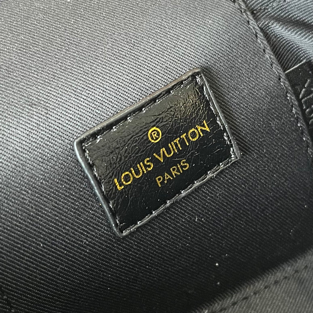 146PE37B Popular leather bag