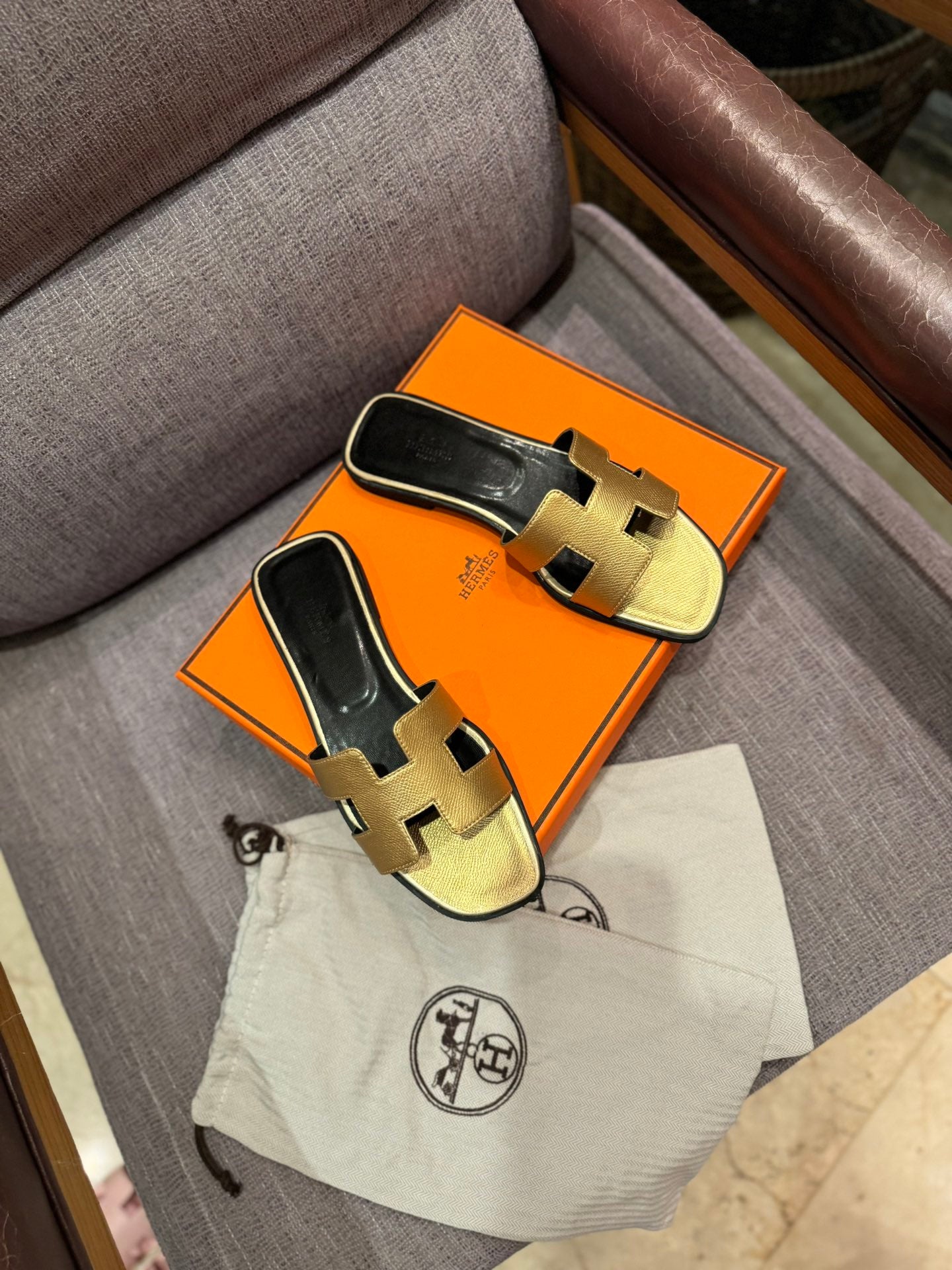 1ZH238Z Popular Slippers