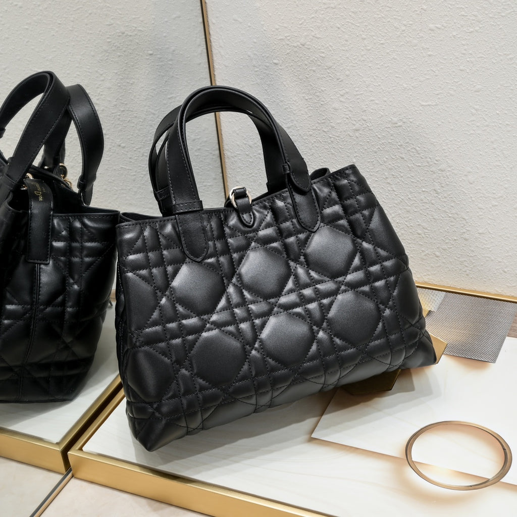 B1N66D2 Popular leather bag