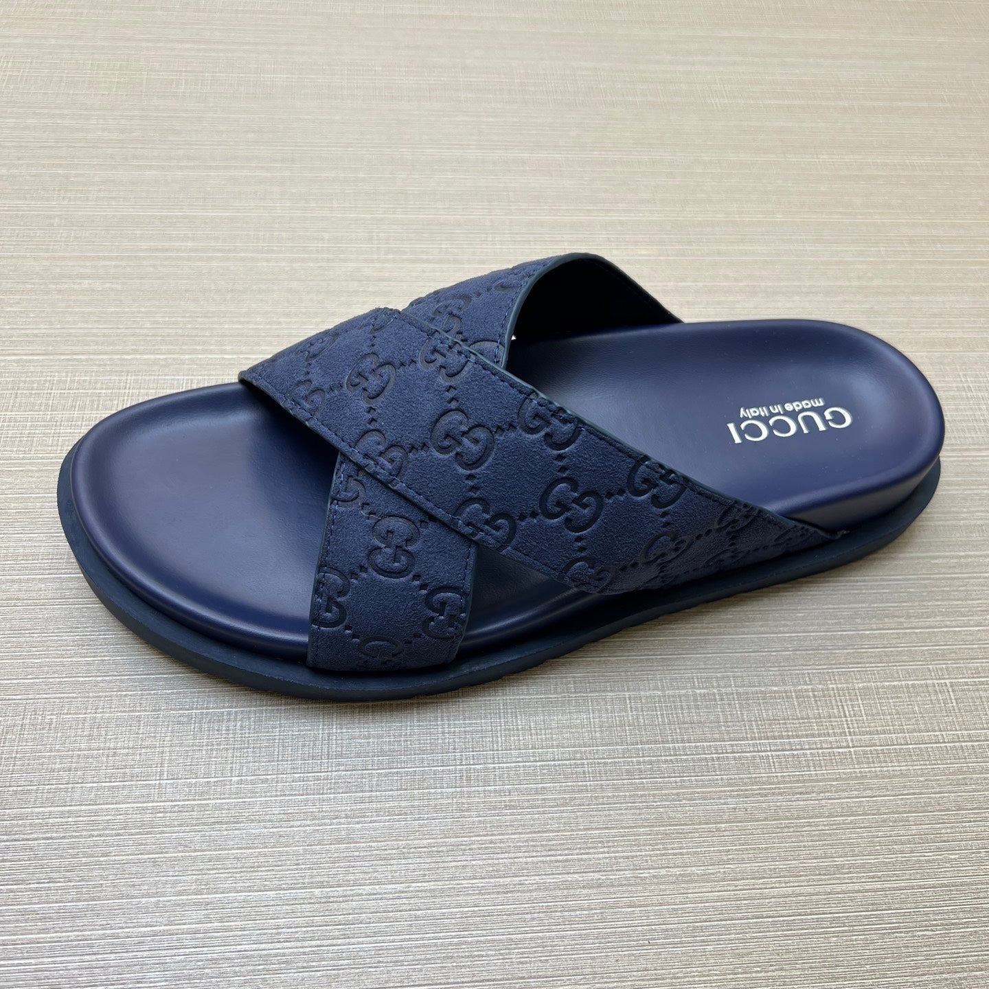 5QB15Z Popular Slippers