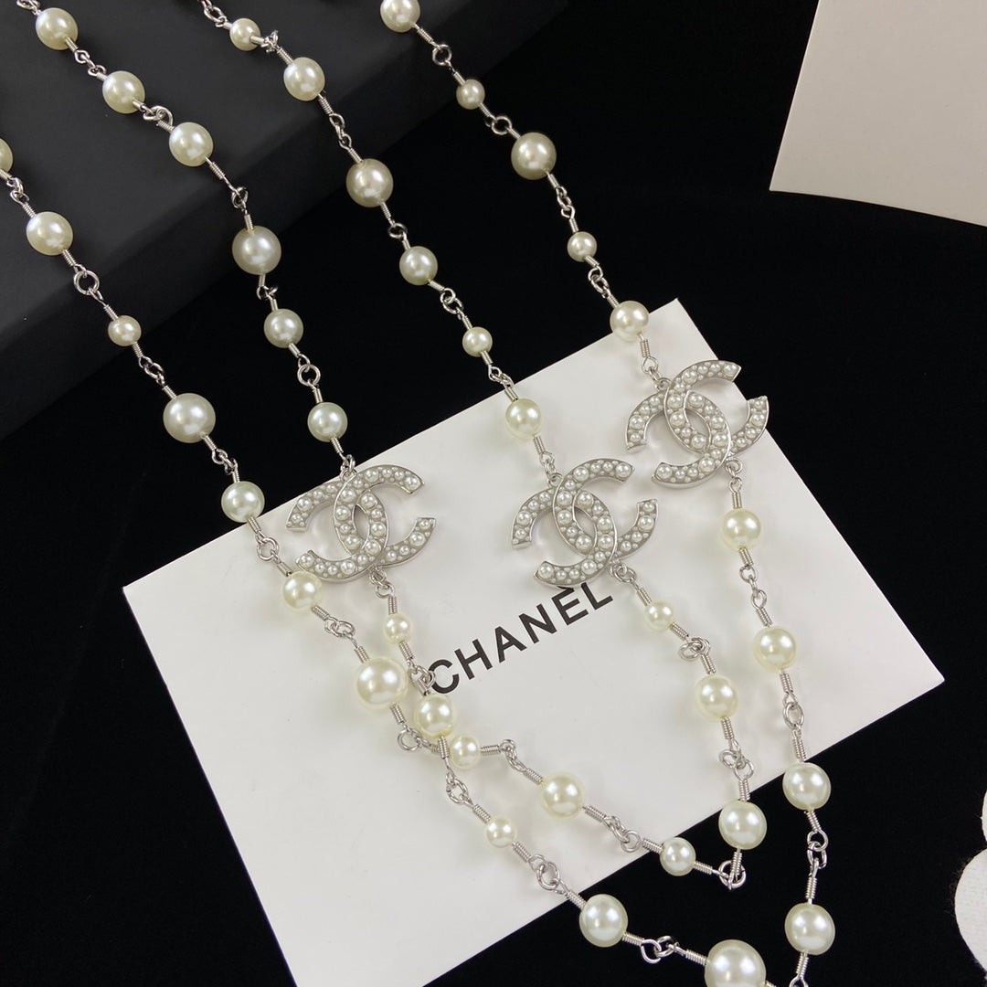 14C825K  Popular   Necklaces
