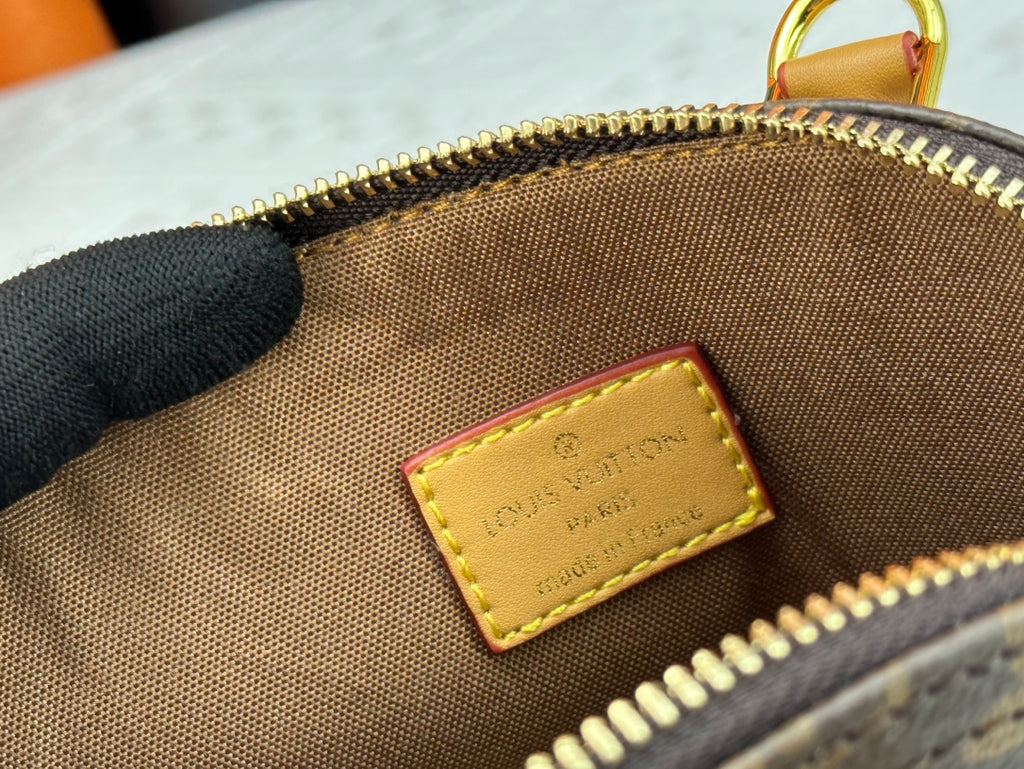 155XE20B Popular leather bag