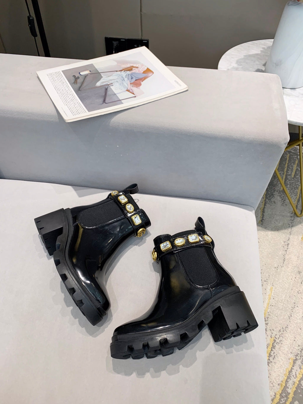 2XB194Z Popular leather boot (top layer leather lining)