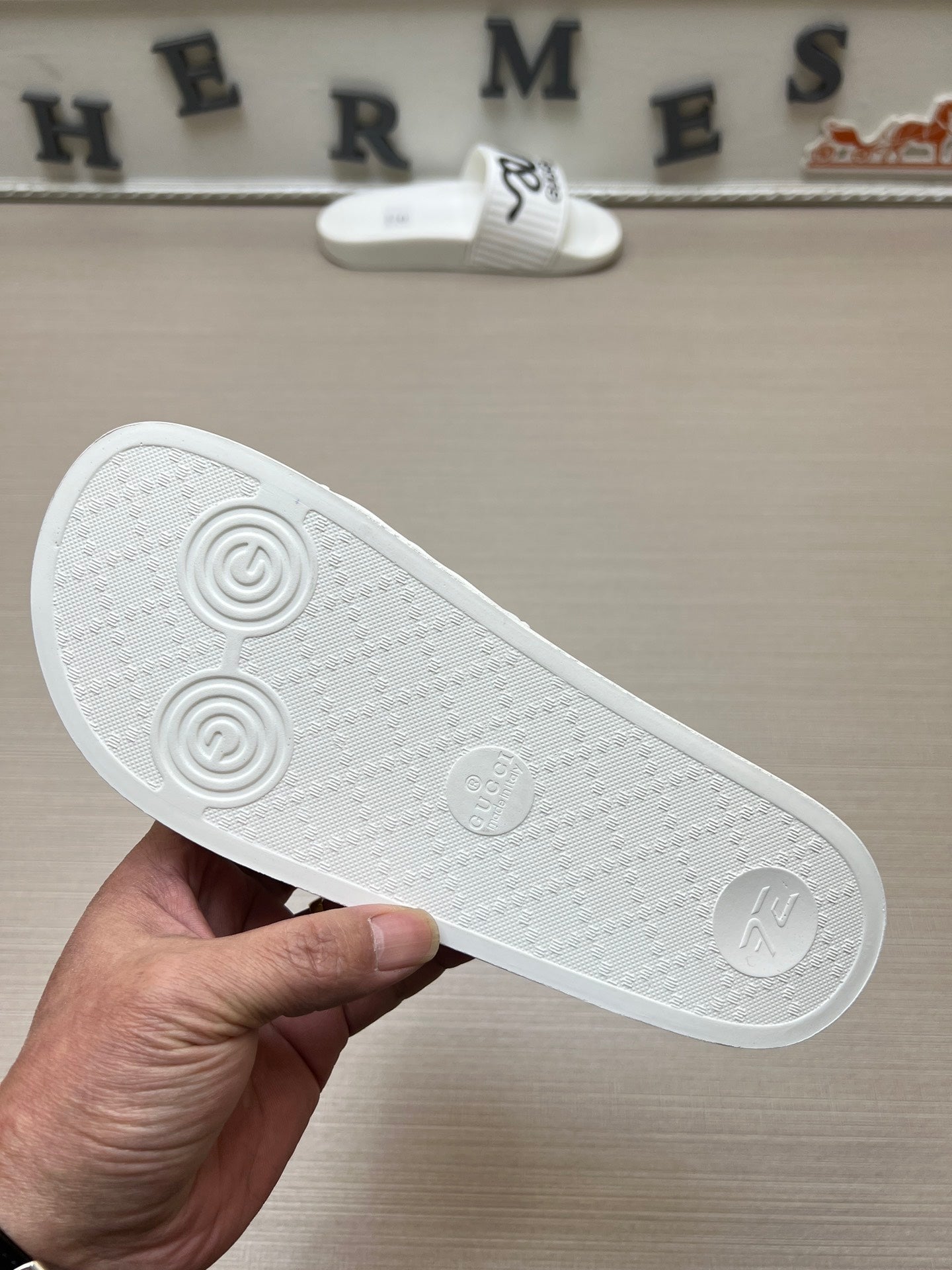 5LB218Z Popular Slippers