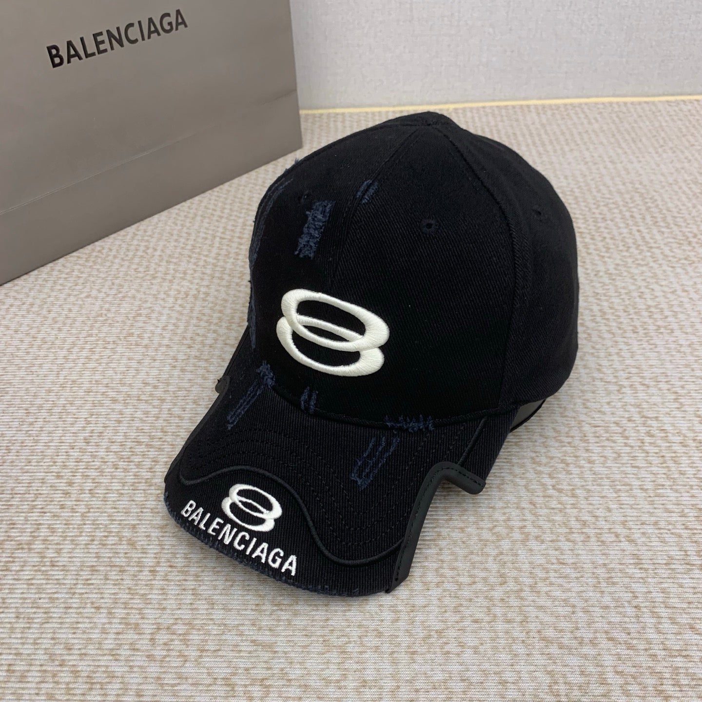 165NJ8M Popular  hats