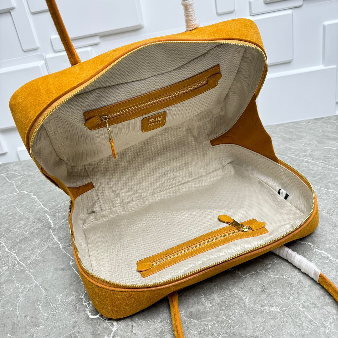 136PA28B Popular chamois leather bag