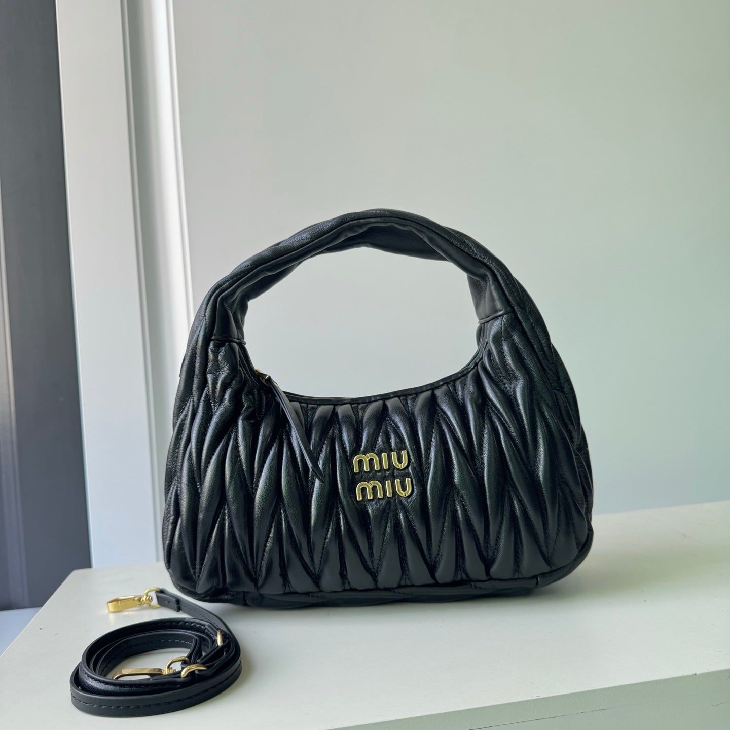 146PA120B Popular leather bag（29x24x10cm）