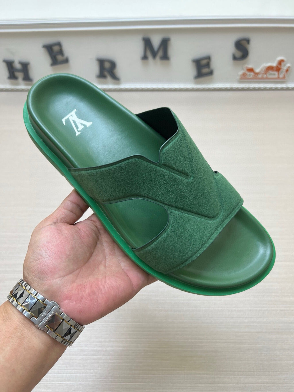 5LE229Z Popular Slippers