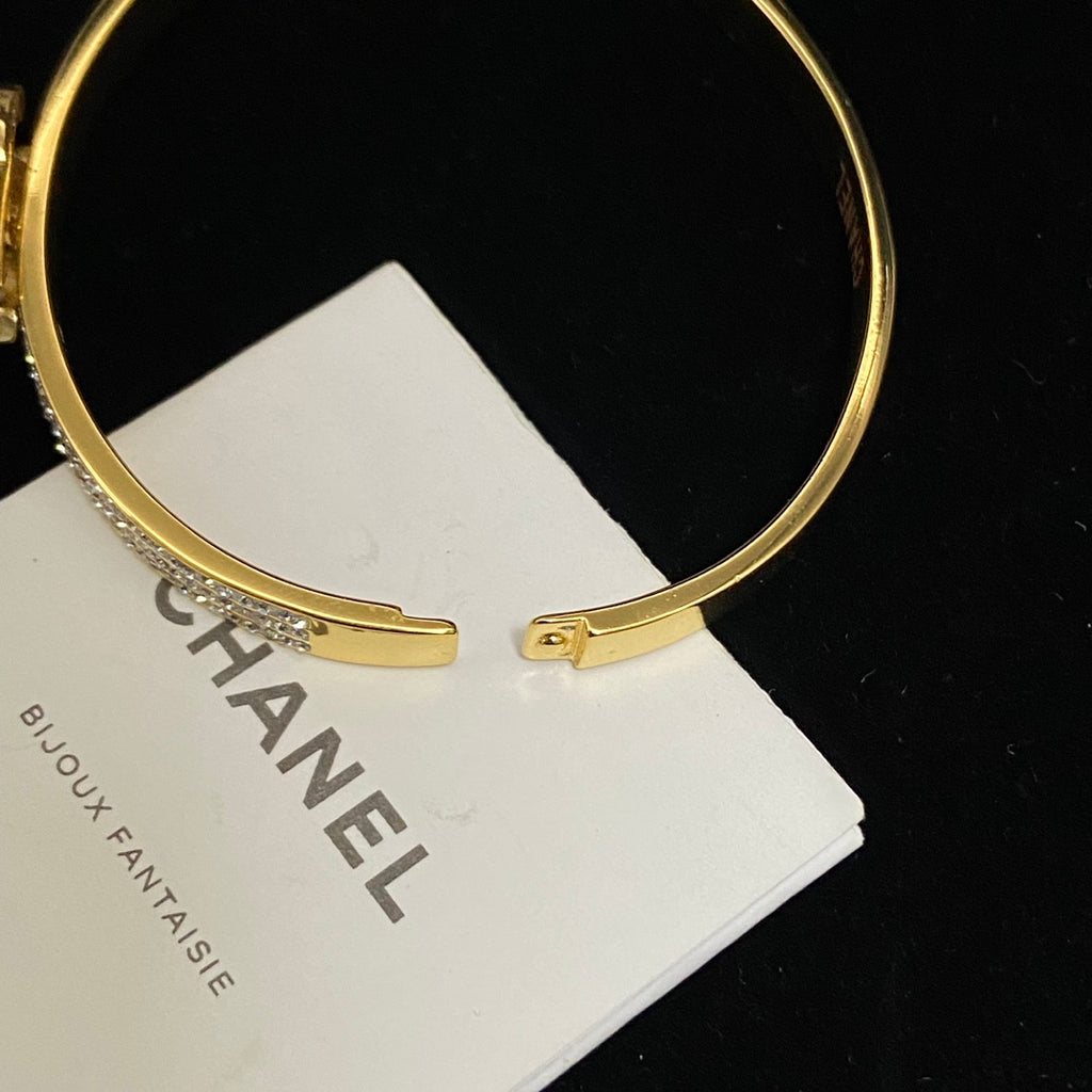 15QC72K  Popular Bracelets