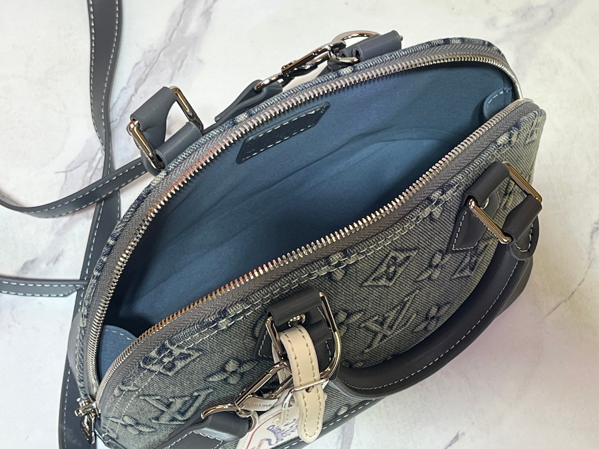 146PE105B Popular denim materials bag