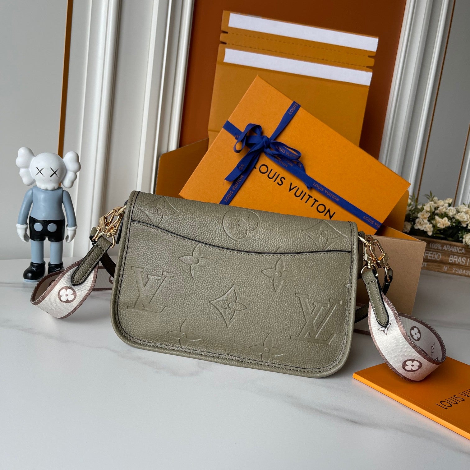 136PE38B Popular leather bag