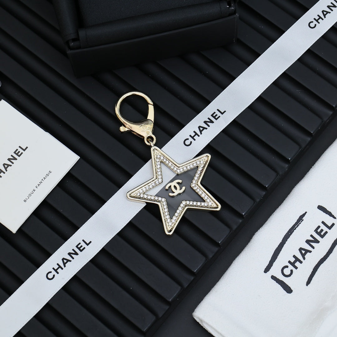 35ZC51A Popular bag 's charms accessories