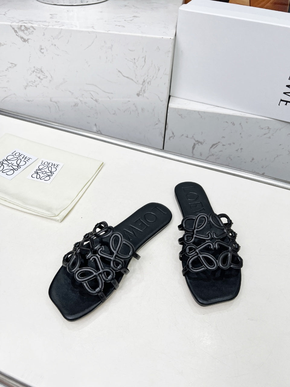 Z2X66A22 Popular high-quality leather Shoes