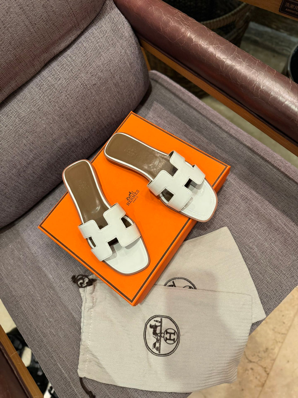 1ZH234Z Popular Slippers